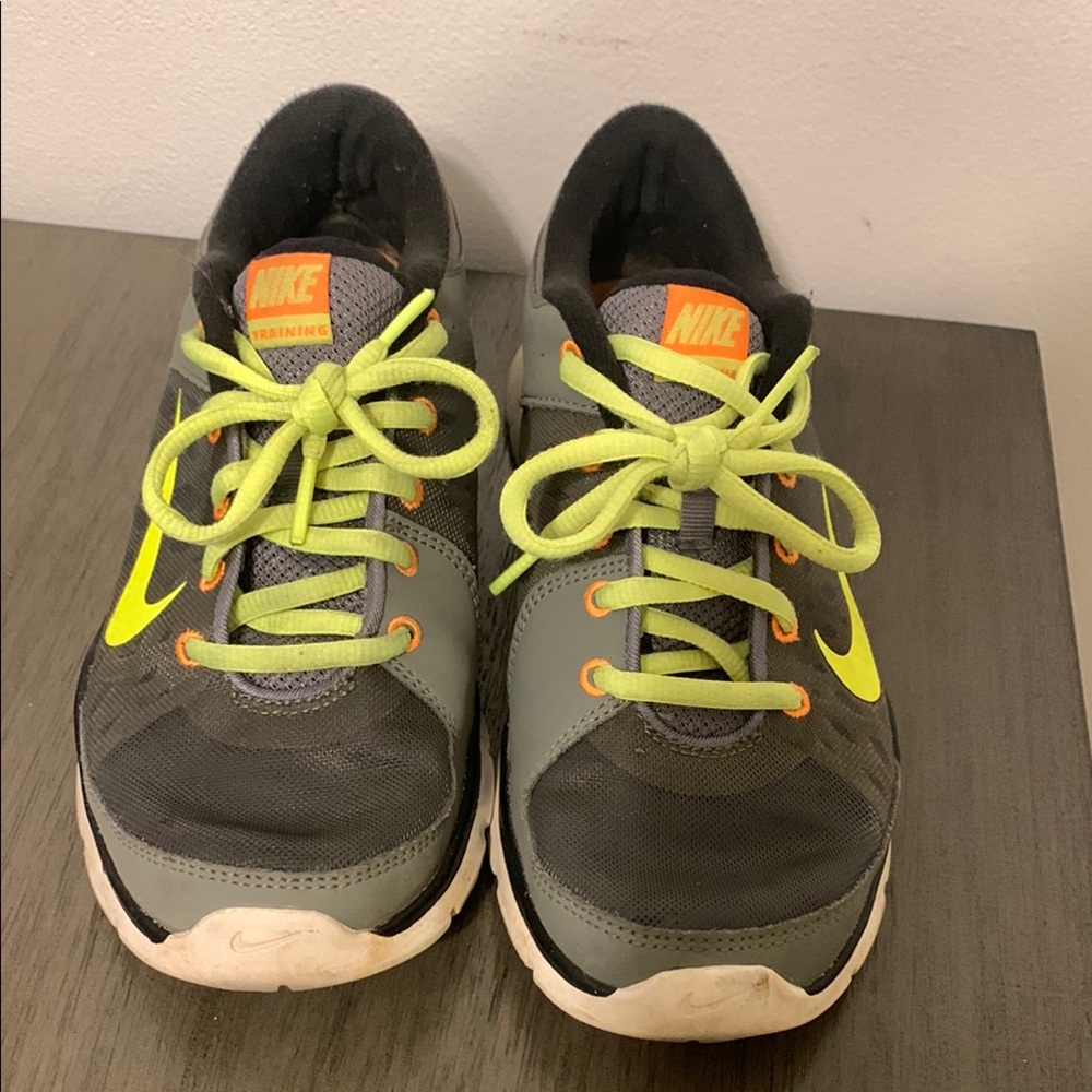 Nike Flex Trainer 3  - Gray and Neon Green